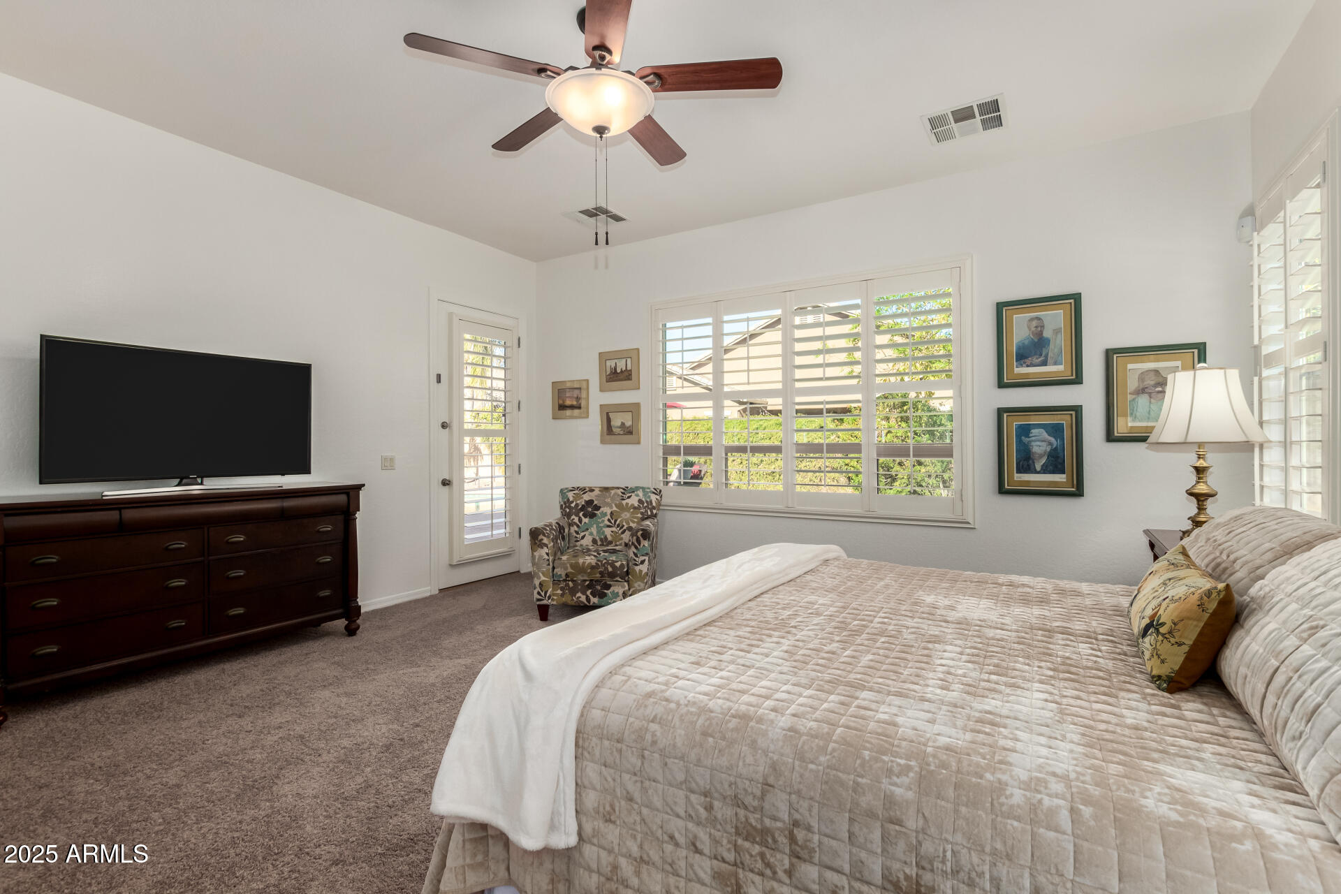 1246 East Baranca Road Gilbert, AZ 85297 - Photo 19 of 38 master bedroom