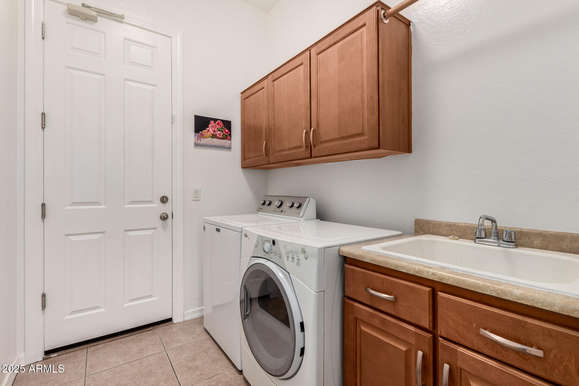 1246 East Baranca Road Gilbert, AZ 85297 - Photo 29 of 38 laundry room