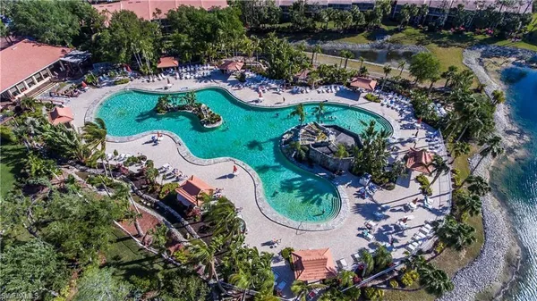 $5,900 | 2462 Hidden Lake Drive, Unit 208, Naples, FL 34112