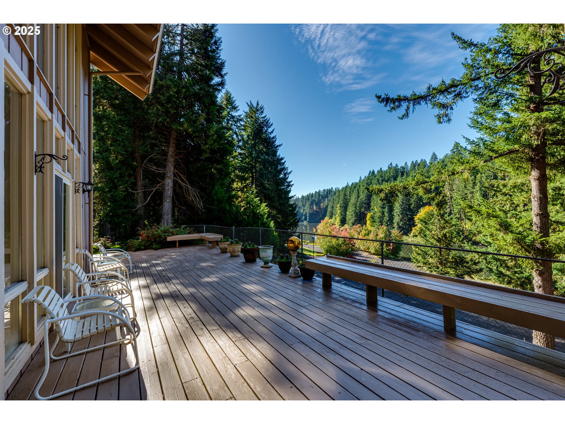 27415 Siuslaw Road Lorane, OR 97451 - Photo 35 of 48 a view of sitting area with furniture