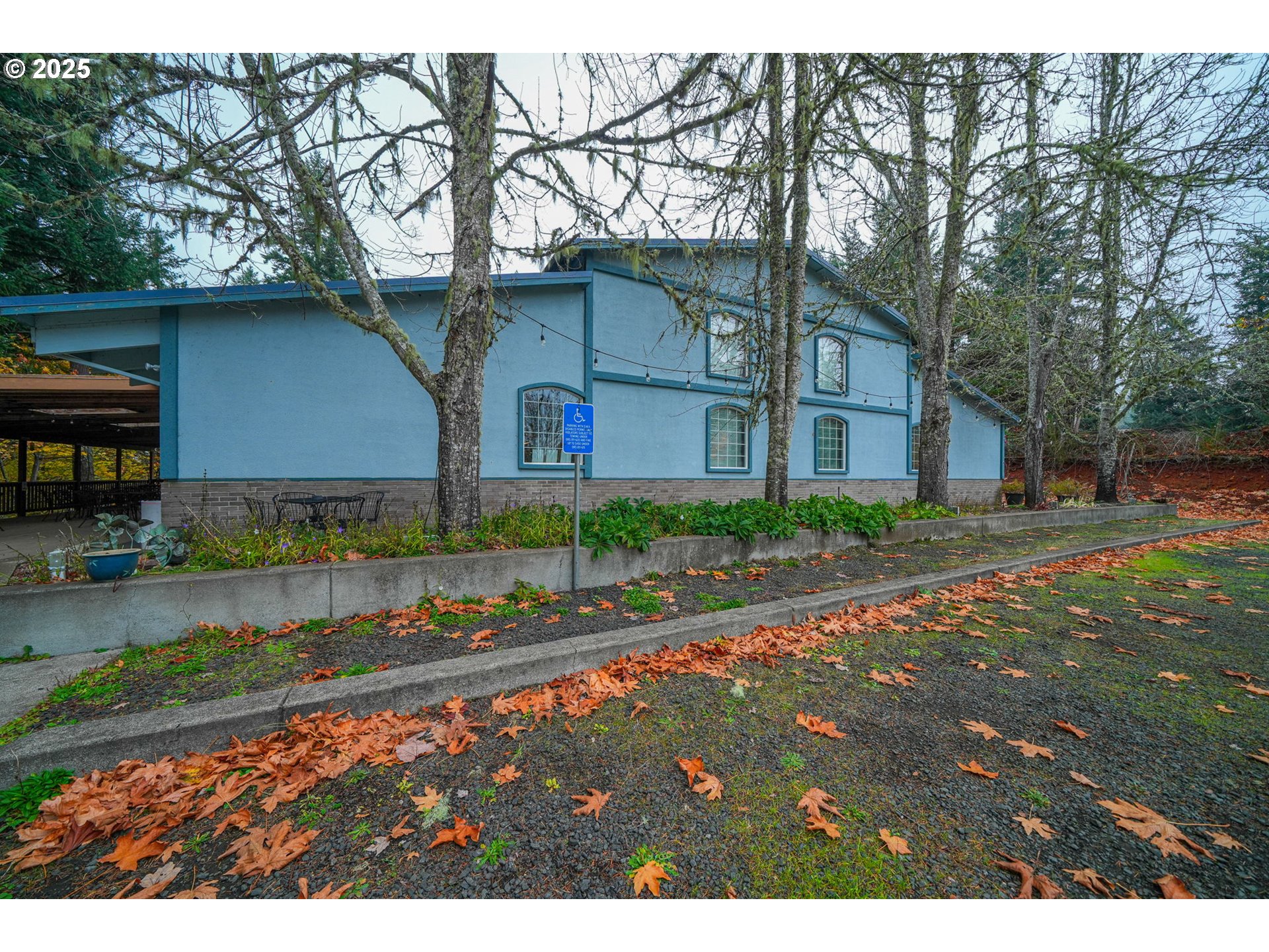 27415 Siuslaw Road Lorane, OR 97451 - Photo 41 of 48 a front view of house with yard