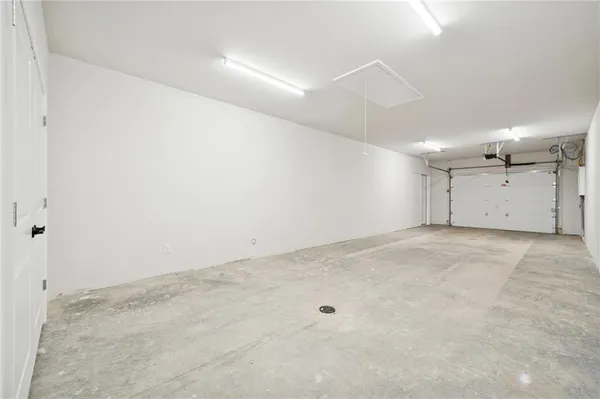 a view of a backyard of the house