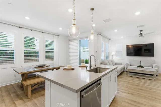 $719,900 | 4056 Spring Haven Lane, Corona, CA 92883