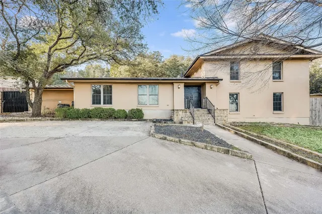 $6,000 | 4900 Balcones Drive, Austin, TX 78731