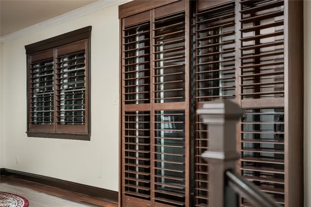 $6,000 | 4900 Balcones Drive, Austin, TX 78731