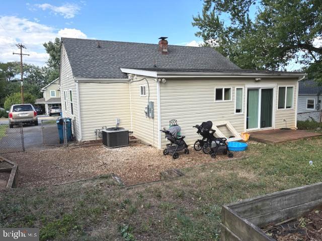 7445 Patterson Road Falls Church, VA 22043 - Photo 25 of 29