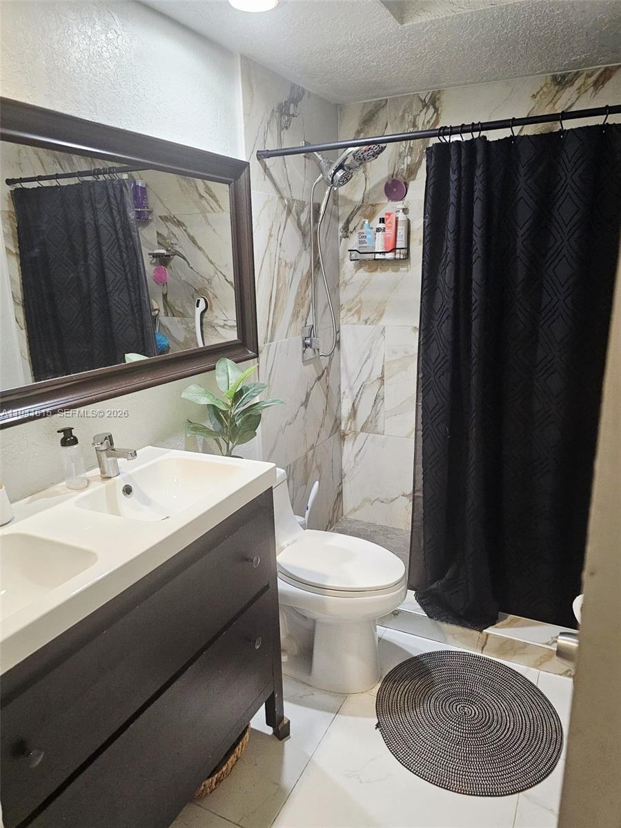 7337 Stardust Drive Hialeah, FL 33015 - Photo 11 of 11