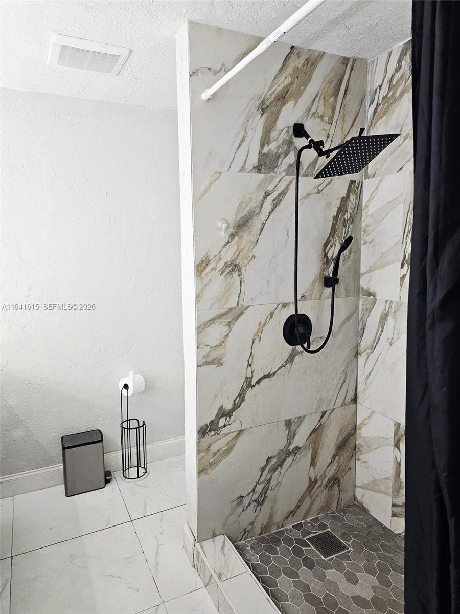 7337 Stardust Drive Hialeah, FL 33015 - Photo 8 of 11