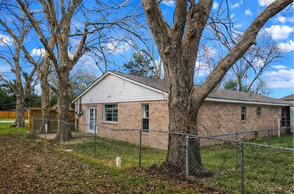 $300,000 | 418 Texas Street, Tomball, TX 77375