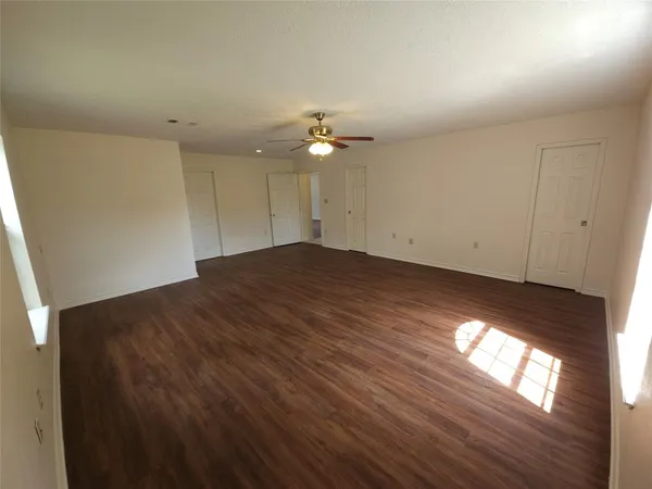 $300,000 | 418 Texas Street, Tomball, TX 77375