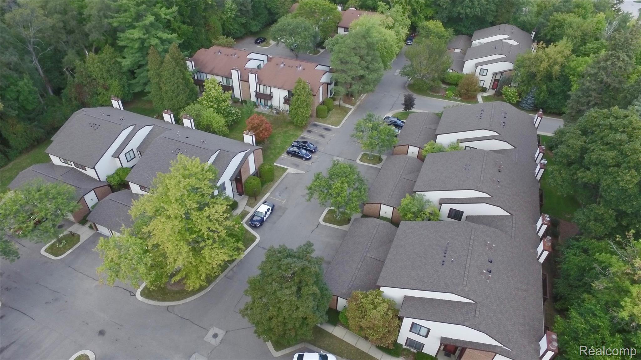 24237 Evergreen Road Southfield, MI 48075 - Photo 21 of 23 Photo Sep 24, 12 36 08 PM.jpg