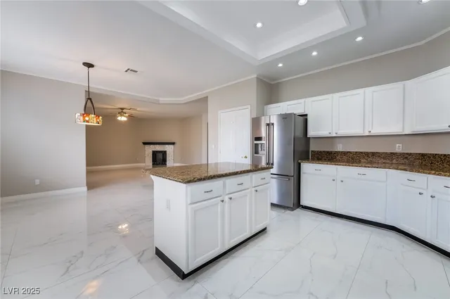 $3,100 | 8516 Summer Vista Avenue, Las Vegas, NV 89145