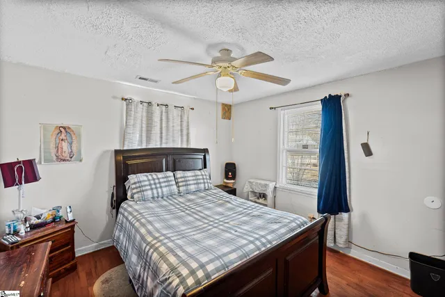 $220,000 | 9 Michael Drive, Greenville, SC 29611