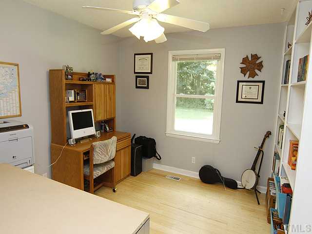 1017 Bluestone Road Durham, NC 27713 - Photo 9 of 12 Gallery Image 9
