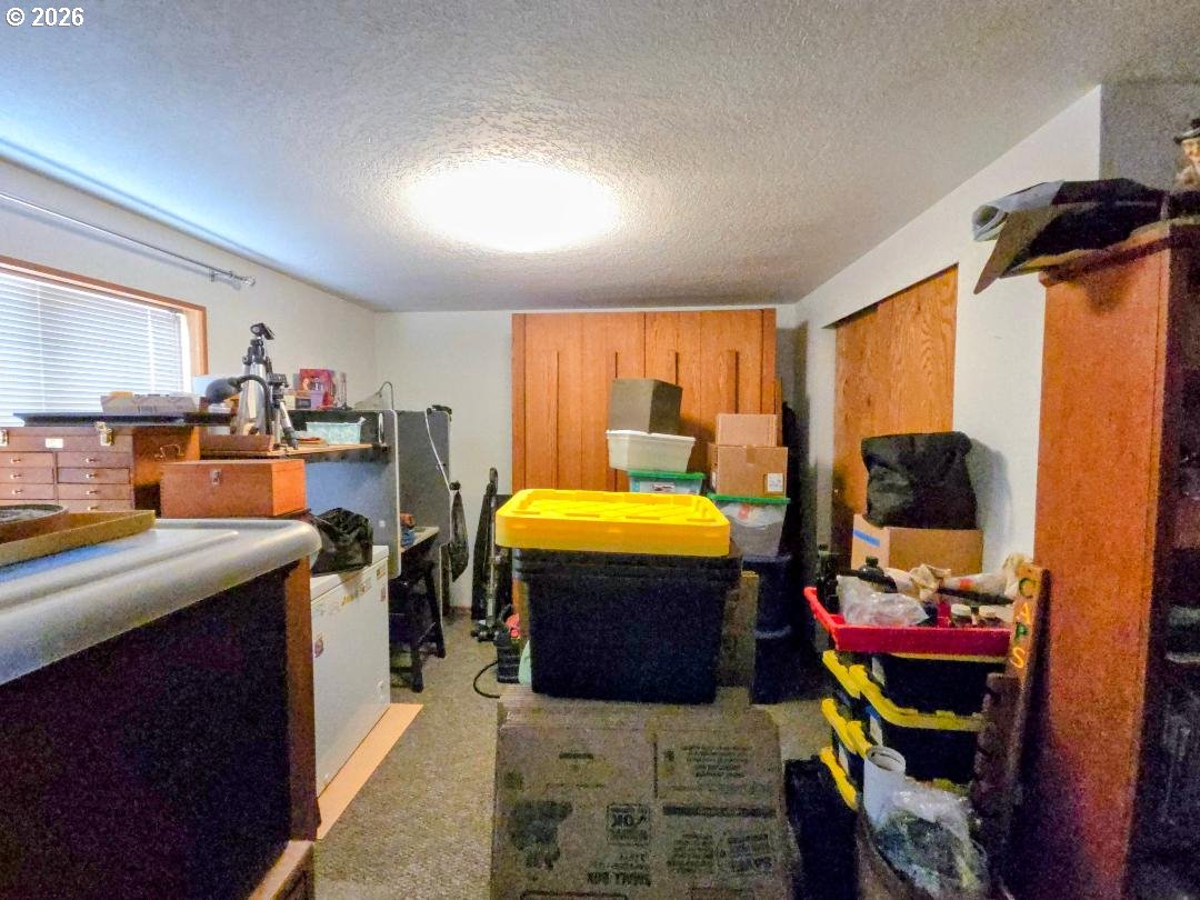 66642 East Bay Road, Unit 60 North Bend, OR 97459 - Photo 24 of 40