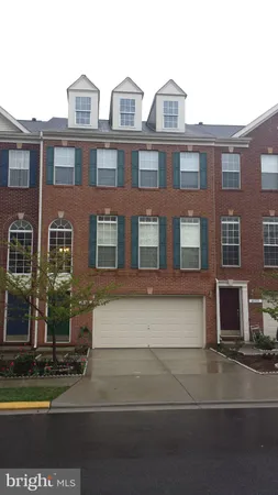 $3,400 | 43315 Stonegarden Terrace, Broadlands, VA 20148