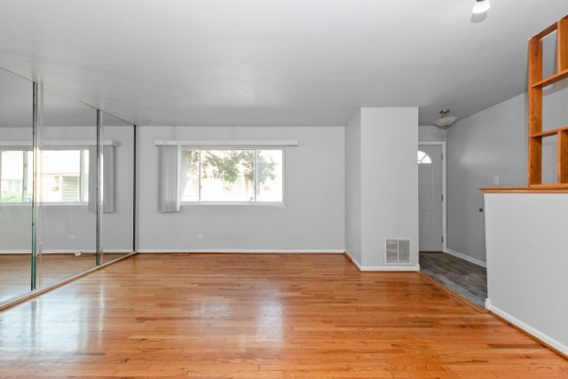 2191 171st Street Hazel Crest, IL 60429 - Photo 5 of 22