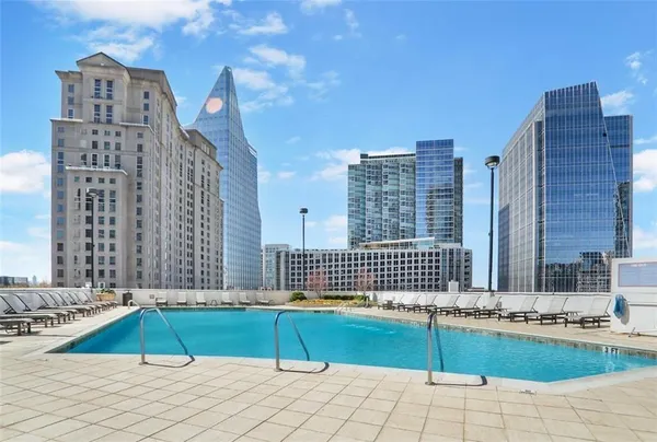 $1,800 | 3324 Peachtree Road Northeast, Unit 915, Atlanta, GA 30326