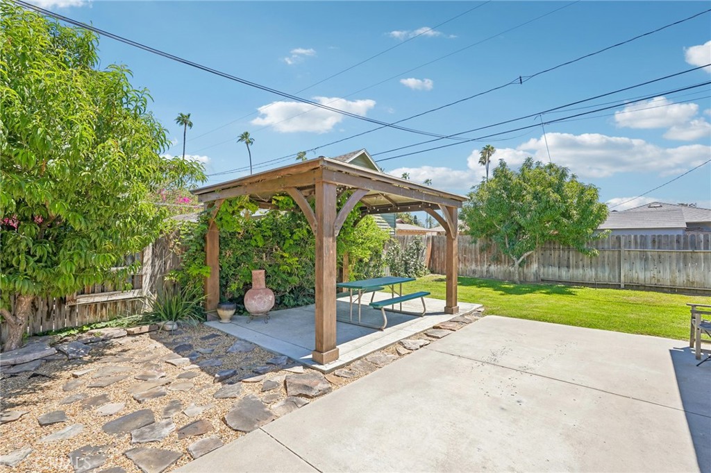 4158 Highland Place Riverside, CA 92506 - Photo 27 of 36