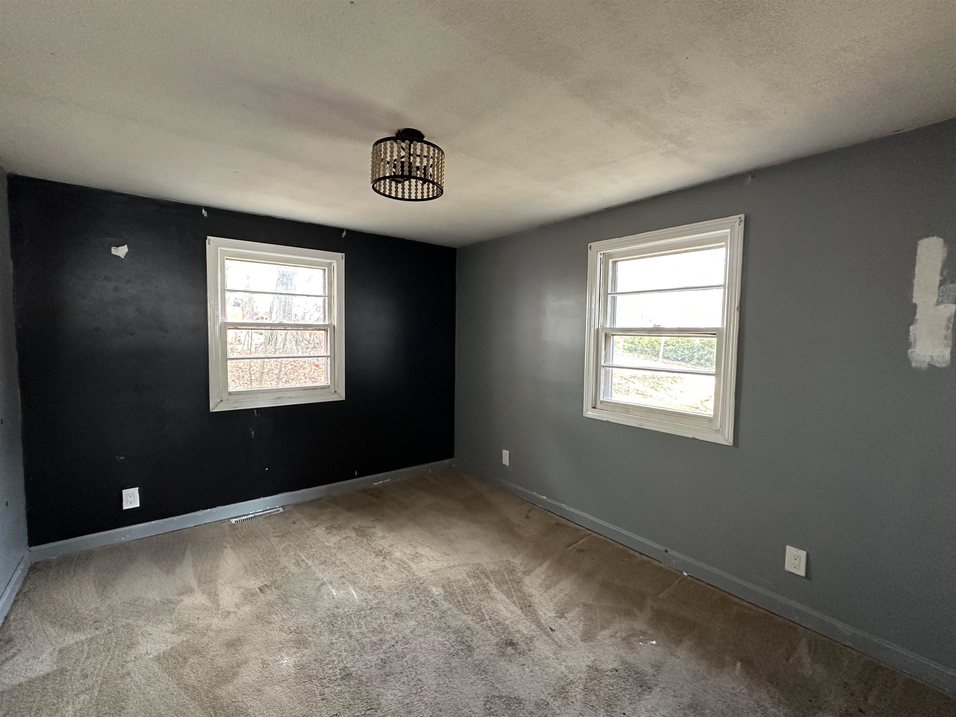 116 Chases Grove Road Derry, NH 03038 - Photo 12 of 31