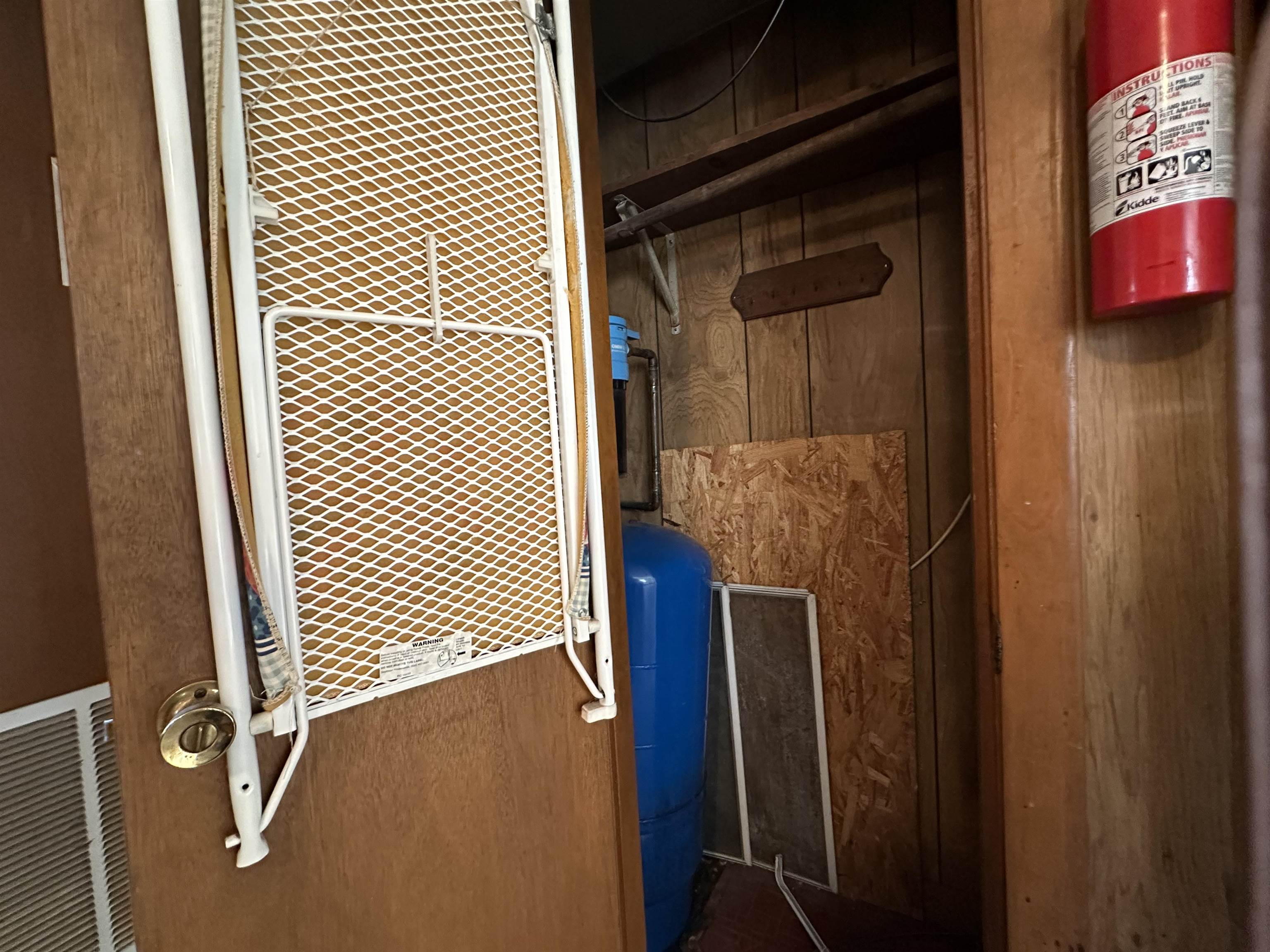 116 Chases Grove Road Derry, NH 03038 - Photo 20 of 31