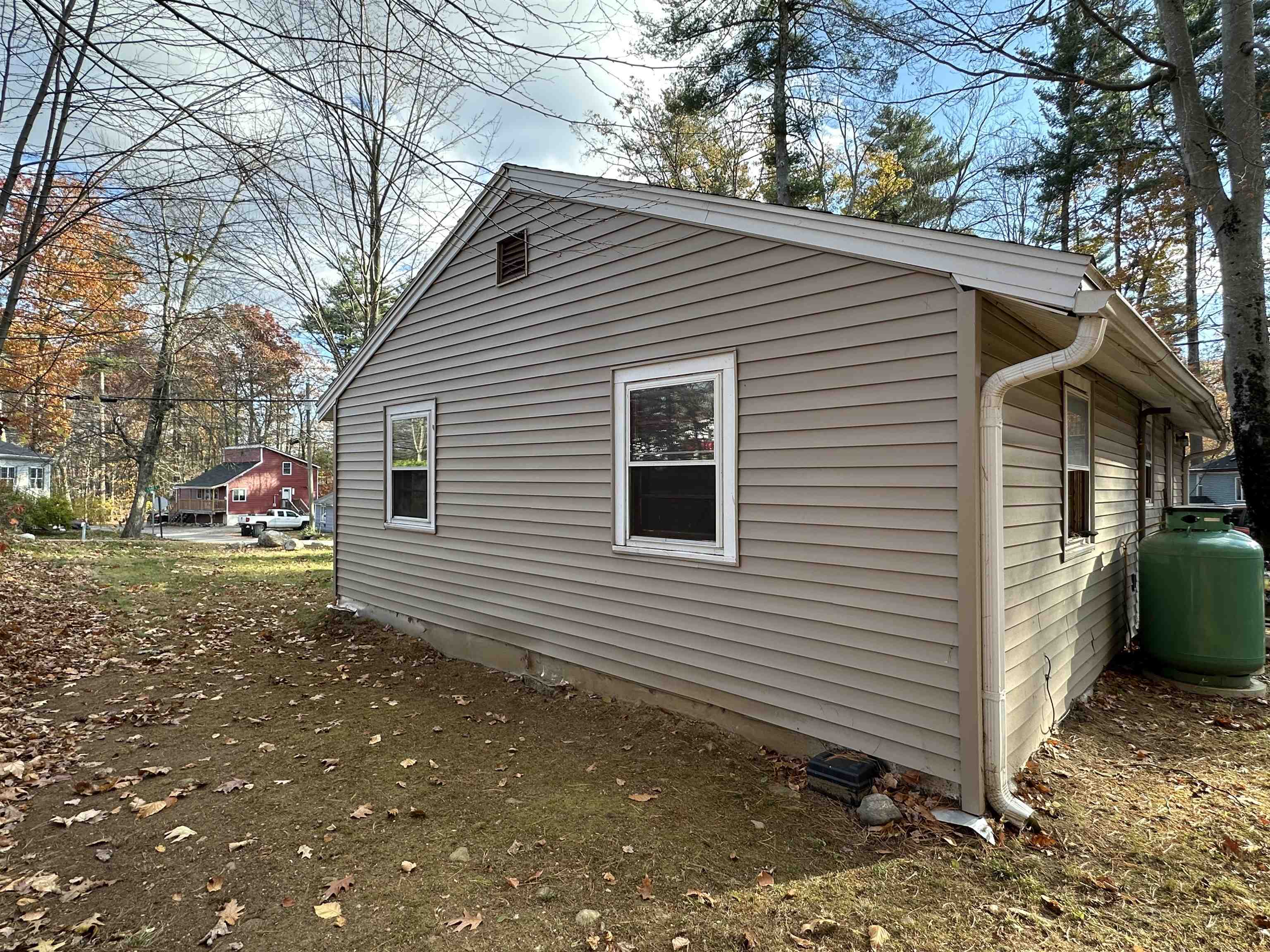 116 Chases Grove Road Derry, NH 03038 - Photo 24 of 31