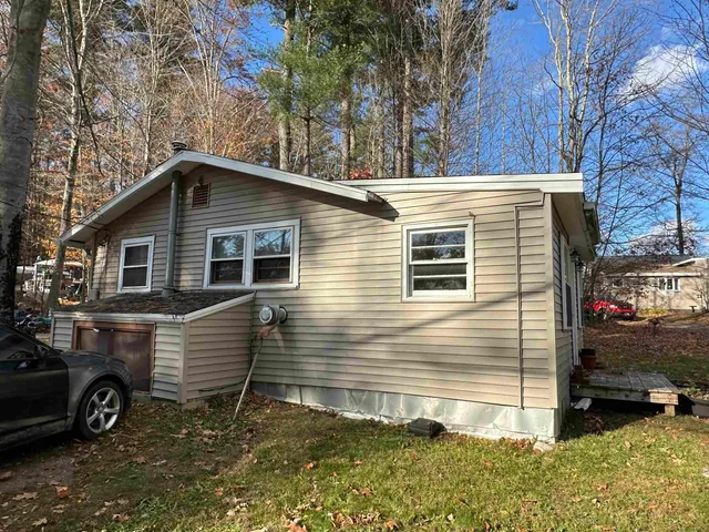 $179,000 | 116 Chases Grove Road, Derry, NH 03038