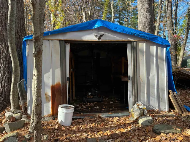 $179,000 | 116 Chases Grove Road, Derry, NH 03038