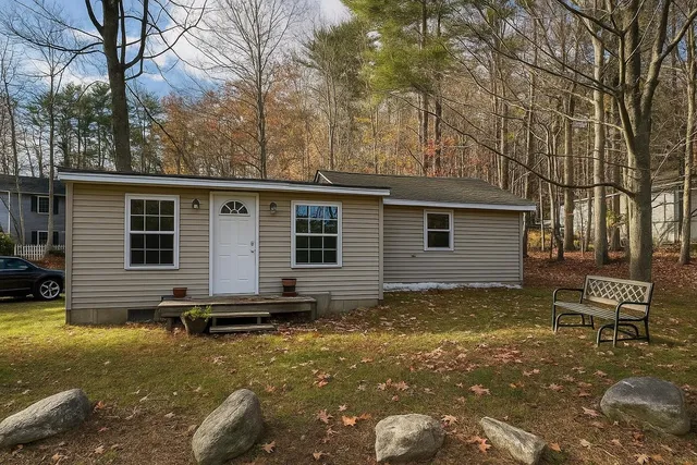 $179,000 | 116 Chases Grove Road, Derry, NH 03038