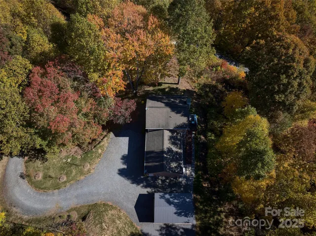 $485,000 | 1333 Pigeon Creek Road, Bryson City, NC 28713