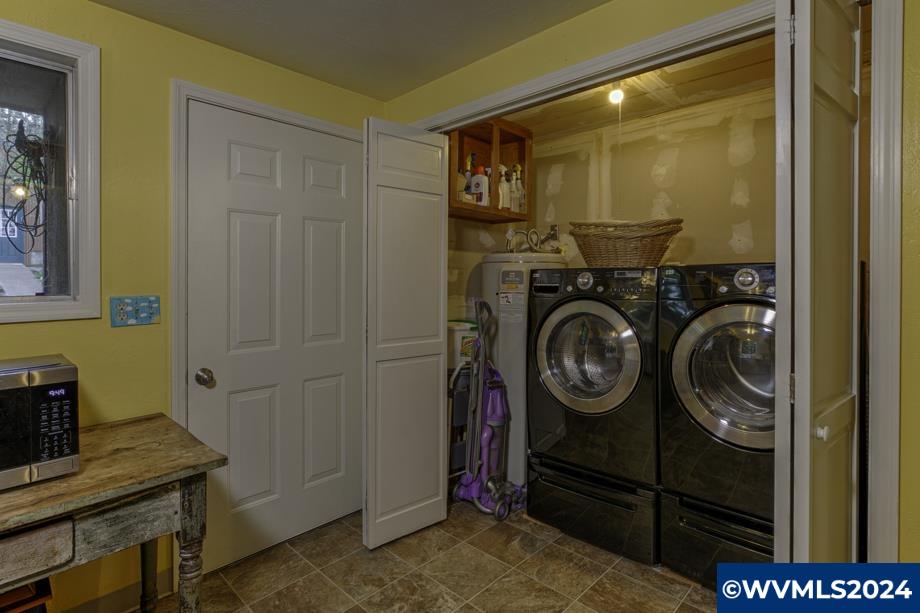 4112 Vitae Springs Road South Salem, OR 97306 - Photo 19 of 39 Gallery Image 19