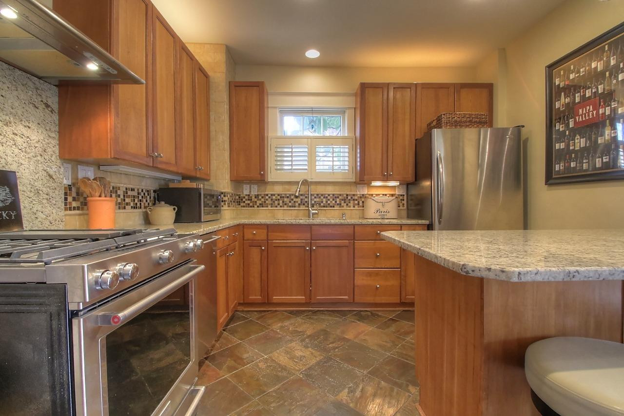 112 Irvine Road Lexington, KY 40502 - Photo 3 of 44 Photo 3