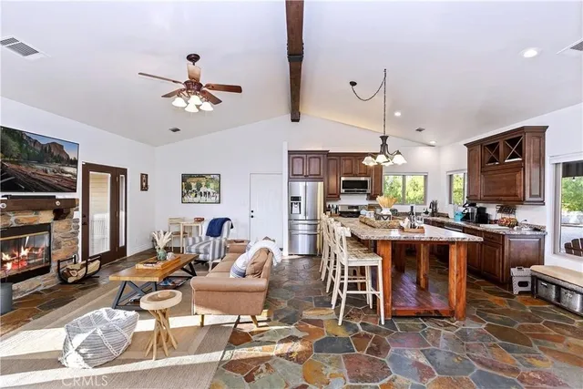 $3,988,000 | 40125 Camino Del Vino, Temecula, CA 92592