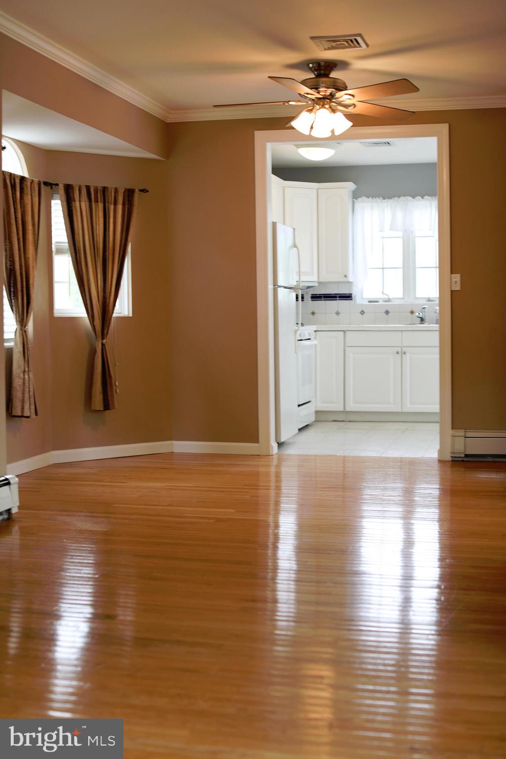 616 Crestview Road, Unit A Philadelphia, PA 19128 - Photo 22 of 43