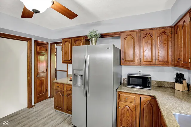 $559,500 | 9831 Carefree Drive, Indianapolis, IN 46256