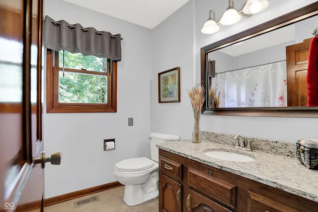 $559,500 | 9831 Carefree Drive, Indianapolis, IN 46256