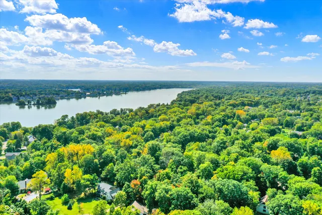 $559,500 | 9831 Carefree Drive, Indianapolis, IN 46256