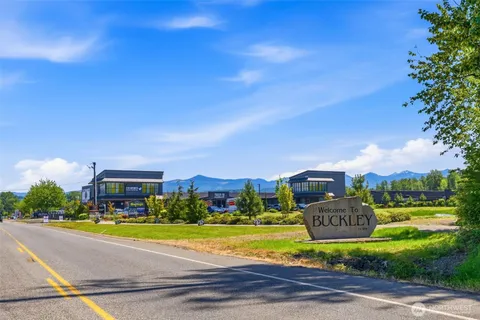 $649,950 | 1417 Hamilton Place, Buckley, WA 98321