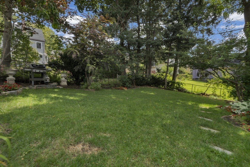 29 Walton Street, Unit 2 Boston, MA 02124 - Photo 20 of 21 a view of a backyard with swimming pool