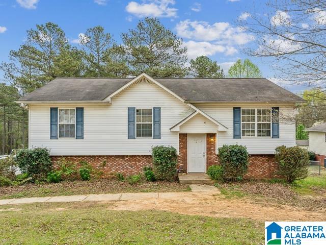 810 South Hillcrest Road Odenville, AL 35120 - Photo 1 of 10
