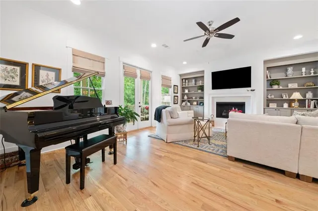 $599,900 | 1045 Endeavour Court, Marietta, GA 30064