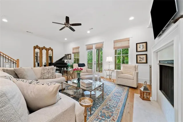 $599,900 | 1045 Endeavour Court, Marietta, GA 30064