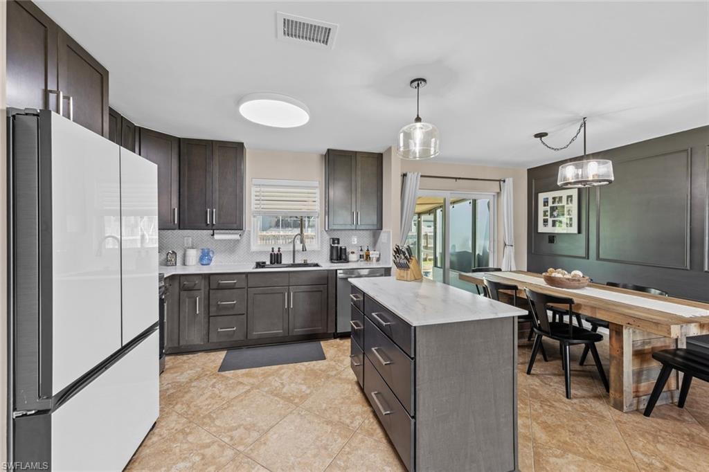 6198 Park Road Fort Myers, FL 33908 - Photo 9 of 46 Gallery Image 9