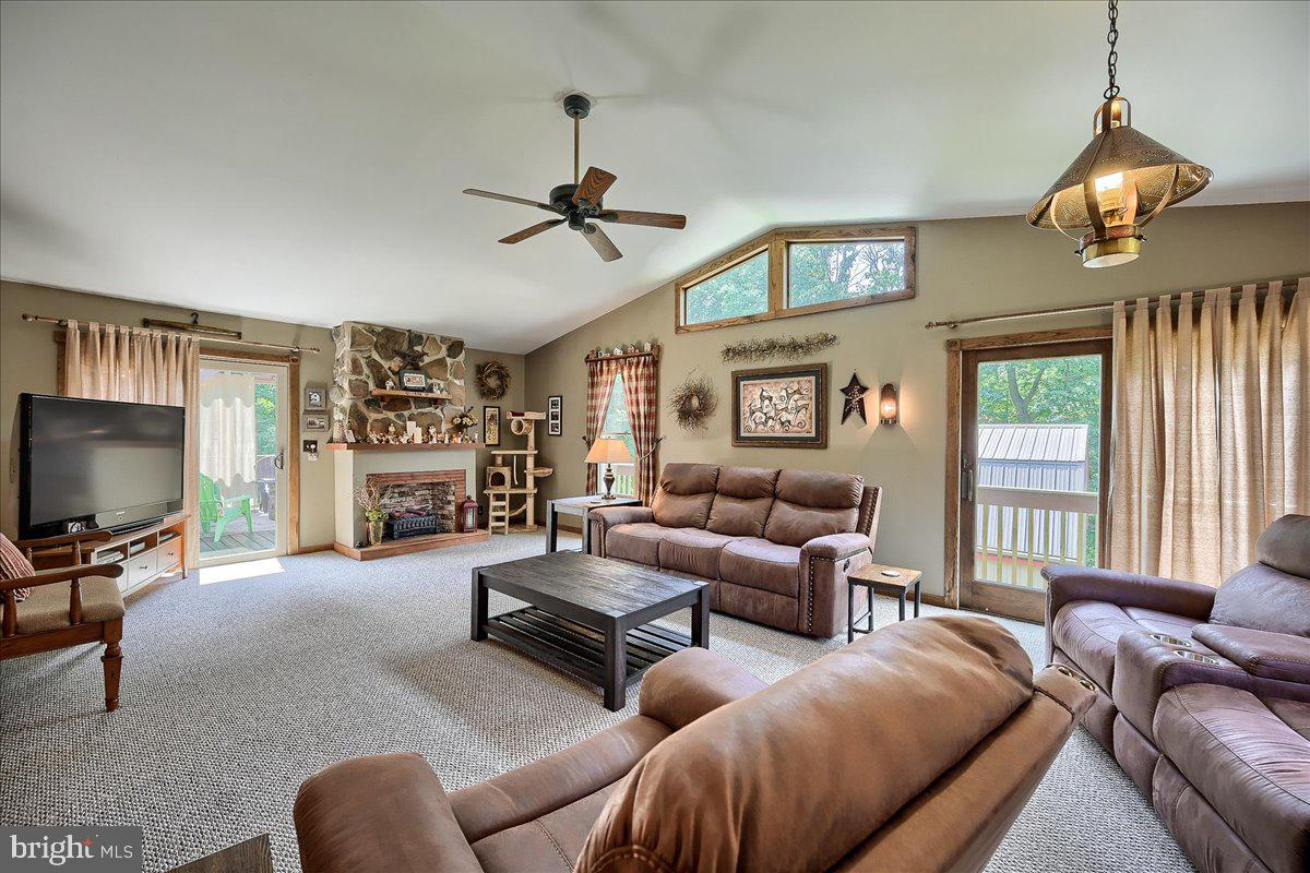 116 Becker Road Bainbridge, PA 17502 - Photo 12 of 42 Gallery Image 12