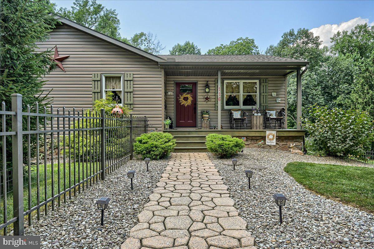 116 Becker Road Bainbridge, PA 17502 - Photo 2 of 42 Gallery Image 2