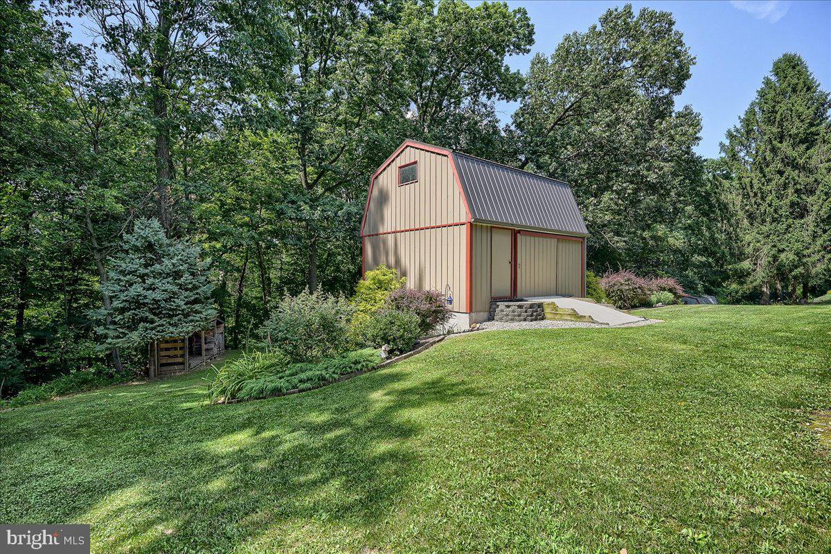 116 Becker Road Bainbridge, PA 17502 - Photo 36 of 42 Gallery Image 36