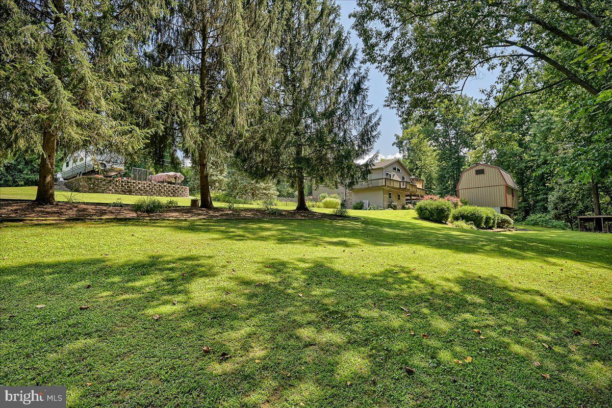 116 Becker Road Bainbridge, PA 17502 - Photo 38 of 42 Gallery Image 38