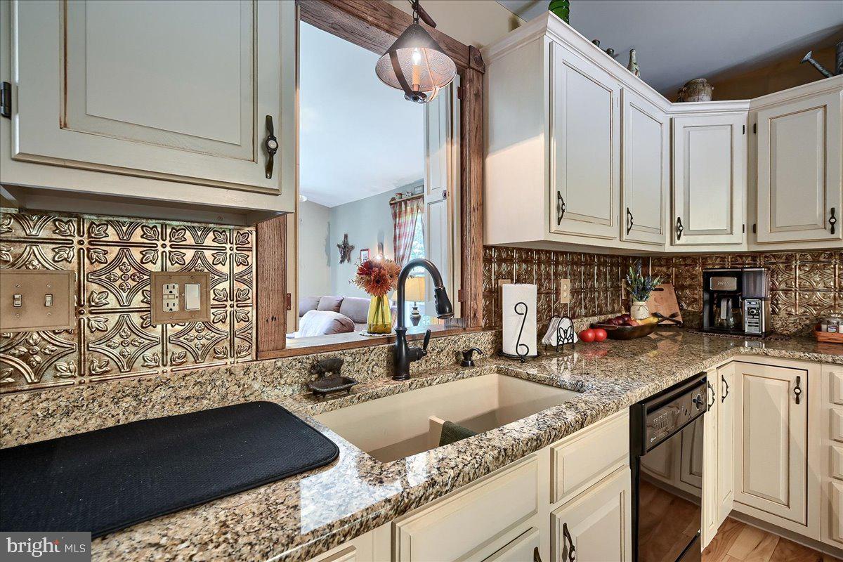 116 Becker Road Bainbridge, PA 17502 - Photo 10 of 42 Gallery Image 10