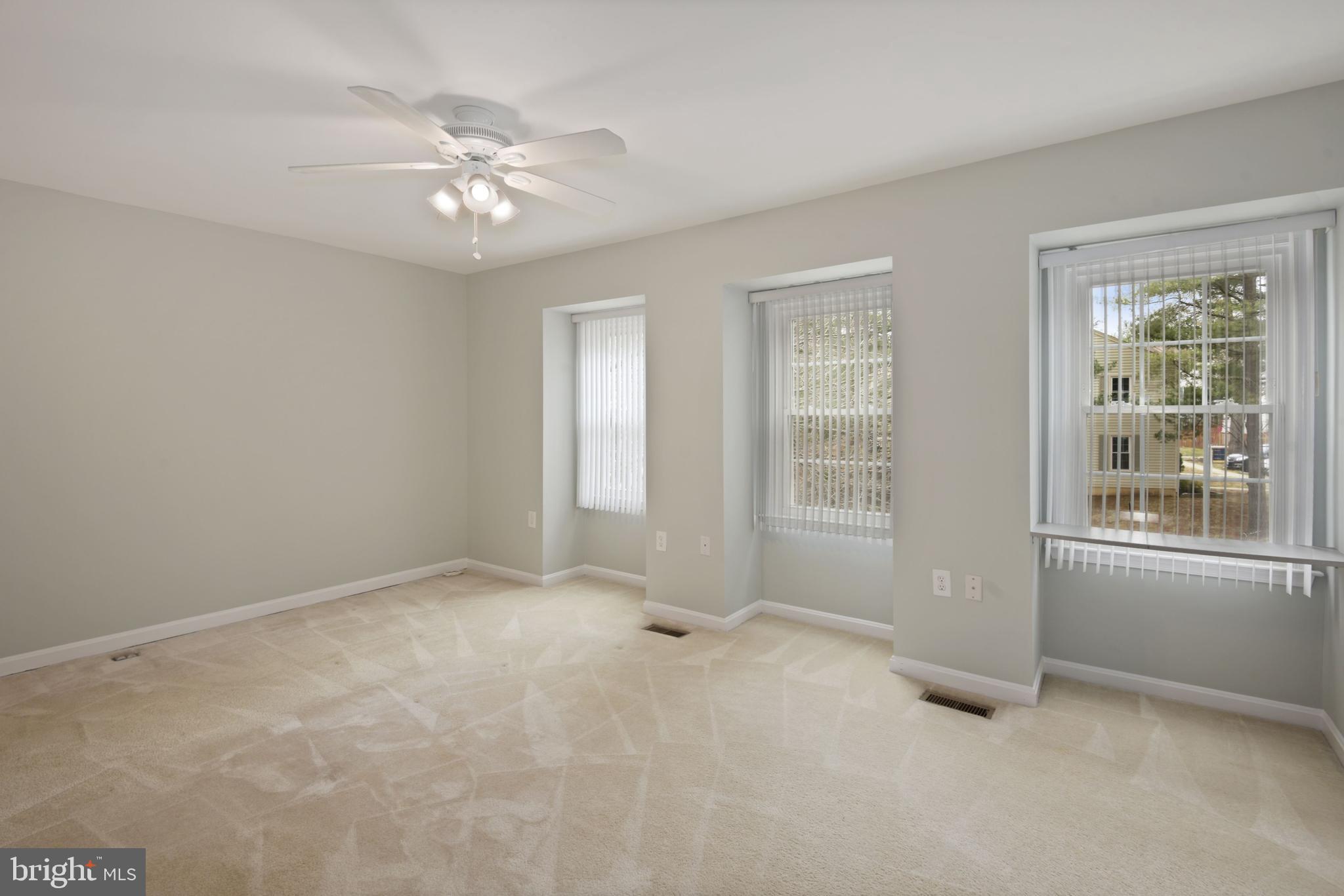 5528 Ridgeton Hill Court Fairfax, VA 22032 - Photo 14 of 34