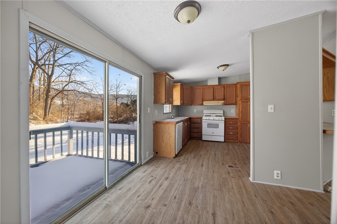 7655 Eagle Valley Road Bath, NY 14879 - Photo 8 of 28